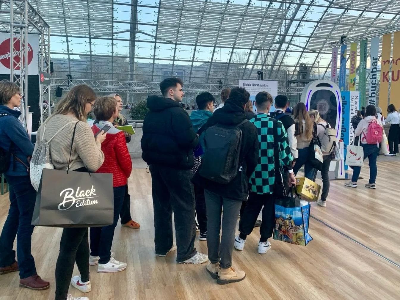 Poem Booth Captivates at Leipzig Buchmesse as Part of Dutch Delegation